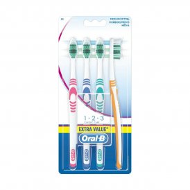 Oral-B Tannbørste Shiny Clean Middels