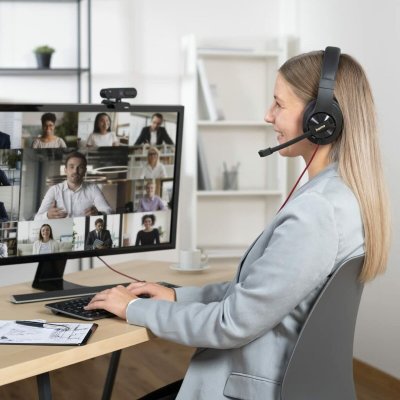 Hama Gaming Hodesett med Mikrofon 00139937 Svart