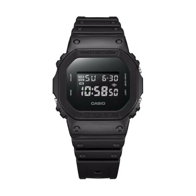 Casio Klokker for Menn DW-5600UBB-1ER Svart Glass