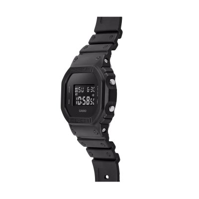 Casio Klokker for Menn DW-5600UBB-1ER Svart Glass
