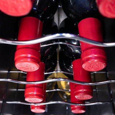 Cecotec Vinhylle GrandSommelier 1250 CoolCrystal Svart